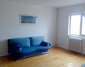 Appartement 3 chambres à louer dans Cluj-napoca, zone Marasti