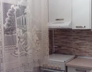 Studio à louer dans Cluj-napoca, zone Plopilor