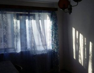 Appartement 3 chambres à louer dans Cluj-napoca, zone Manastur