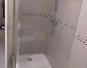 Appartement 3 chambres à louer dans Cluj-napoca, zone Centru