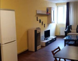 Appartement 3 chambres à louer dans Cluj-napoca, zone Centru