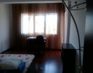 Appartement 3 chambres à louer dans Cluj-napoca, zone Zorilor