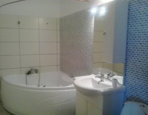 Appartement 3 chambres à louer dans Cluj-napoca, zone Zorilor