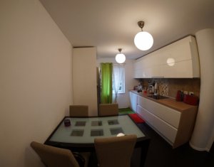 , 87m2 dans Cluj-napoca, zone Zorilor