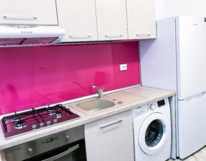 Appartement 3 chambres à louer dans Cluj-napoca, zone Manastur