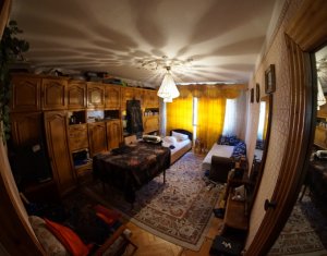  on Cluj-napoca, Zóna Intre Lacuri