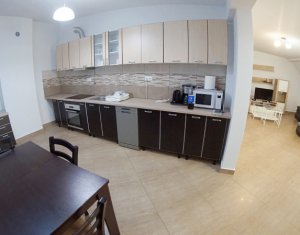 Appartement 3 chambres à louer dans Cluj-napoca, zone Centru