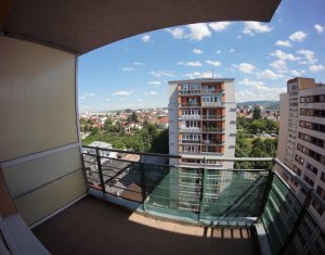 Appartement 3 chambres à louer dans Cluj-napoca, zone Marasti