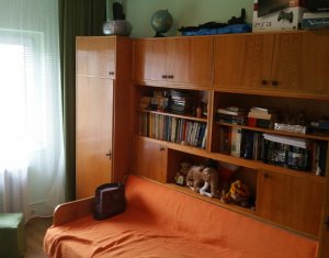 Appartement 4 chambres à louer dans Cluj-napoca, zone Zorilor