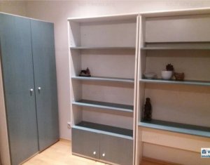 Appartement 3 chambres à louer dans Cluj-napoca, zone Centru