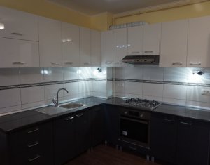 Appartement 2 chambres à louer dans Cluj-napoca, zone Intre Lacuri