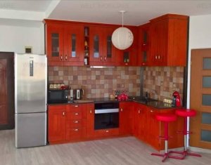 Appartement 3 chambres à louer dans Cluj-napoca, zone Centru