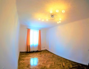 Appartement 3 chambres à louer dans Cluj-napoca, zone Centru