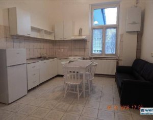 Lakás 3 szobák kiadó on Cluj-napoca, Zóna Centru