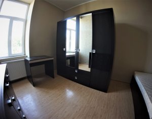 Appartement 3 chambres à louer dans Cluj-napoca, zone Centru