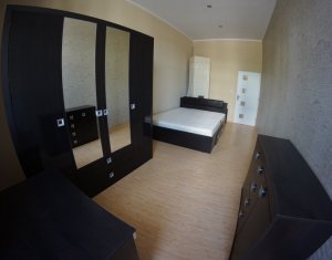 Appartement 3 chambres à louer dans Cluj-napoca, zone Centru
