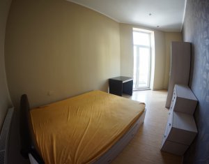 Appartement 3 chambres à louer dans Cluj-napoca, zone Centru