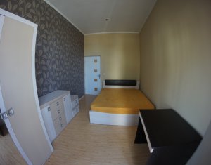 Appartement 3 chambres à louer dans Cluj-napoca, zone Centru