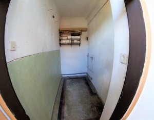 Appartement 5 chambres à louer dans Cluj-napoca, zone Centru