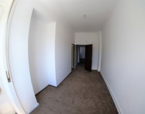 Appartement 5 chambres à louer dans Cluj-napoca, zone Centru