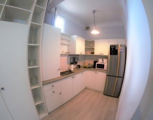 Appartement 2 chambres à louer dans Cluj-napoca, zone Centru
