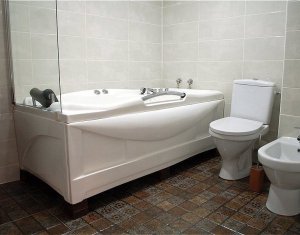 Lakás 4 szobák kiadó on Cluj-napoca, Zóna Centru