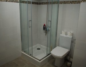 Lakás 4 szobák kiadó on Cluj-napoca, Zóna Centru