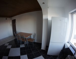 Appartement 3 chambres à louer dans Cluj-napoca, zone Zorilor