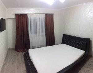 Appartement 3 chambres à louer dans Cluj-napoca, zone Zorilor