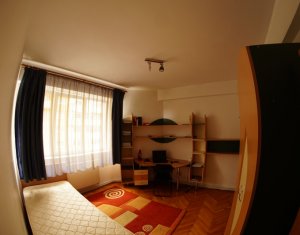 Appartement 4 chambres à louer dans Cluj-napoca, zone Manastur