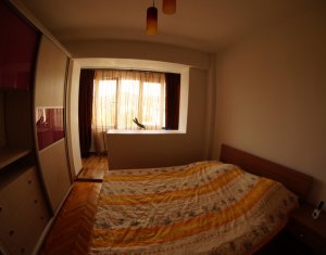 Appartement 4 chambres à louer dans Cluj-napoca, zone Manastur