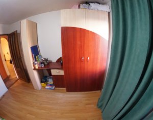 Lakás 4 szobák kiadó on Cluj-napoca, Zóna Marasti