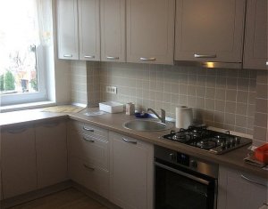 Lakás 3 szobák kiadó on Cluj-napoca, Zóna Gheorgheni