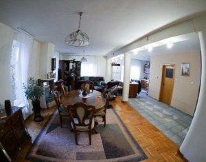 Ház 5 szobák eladó on Cluj-napoca, Zóna Andrei Muresanu
