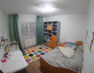 Lakás 3 szobák kiadó on Cluj-napoca, Zóna Intre Lacuri