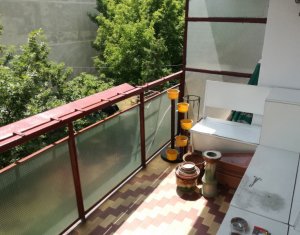 Lakás 4 szobák kiadó on Cluj-napoca, Zóna Manastur