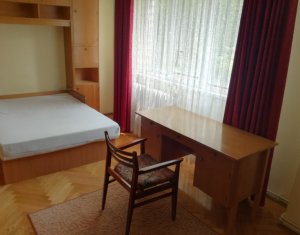 Lakás 4 szobák kiadó on Cluj-napoca, Zóna Manastur