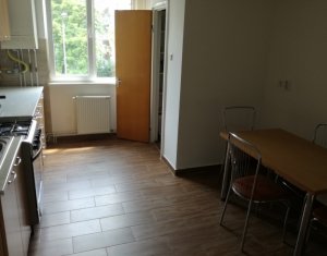 Lakás 4 szobák kiadó on Cluj-napoca, Zóna Manastur