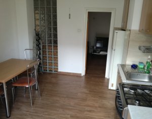 Lakás 4 szobák kiadó on Cluj-napoca, Zóna Manastur