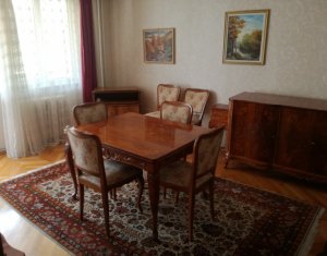 Lakás 4 szobák kiadó on Cluj-napoca, Zóna Manastur