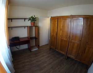 Lakás 3 szobák kiadó on Cluj-napoca, Zóna Manastur