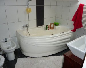 Lakás 4 szobák kiadó on Cluj-napoca, Zóna Manastur