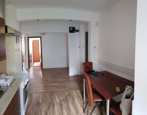 Lakás 4 szobák kiadó on Cluj-napoca, Zóna Zorilor