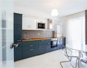 Lakás 4 szobák kiadó on Cluj-napoca, Zóna Centru