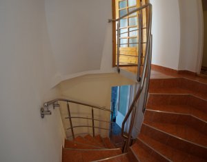 Lakás 3 szobák kiadó on Cluj-napoca, Zóna Centru