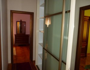 Lakás 4 szobák kiadó on Cluj-napoca, Zóna Grigorescu