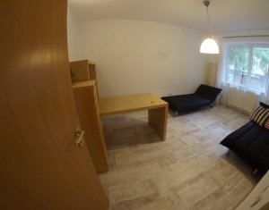 Lakás 3 szobák kiadó on Cluj-napoca, Zóna Plopilor