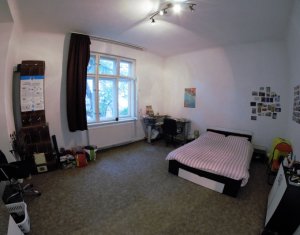 Appartement 3 chambres à louer dans Cluj-napoca, zone Centru