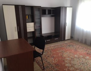 Appartement 4 chambres à louer dans Cluj-napoca, zone Plopilor