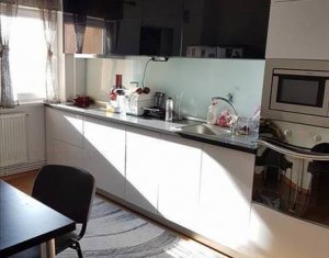 Lakás 4 szobák kiadó on Cluj-napoca, Zóna Marasti